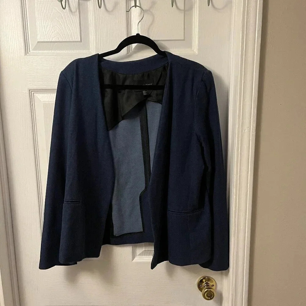 Women’s Adrienne Vittadini Jacket Size XL